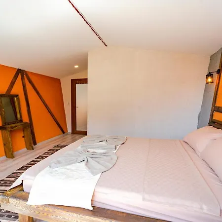 Panzió Manzara Bungalow *